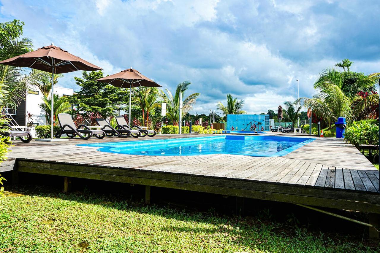 Lakeview Terrace Resort Pengerang Exterior foto